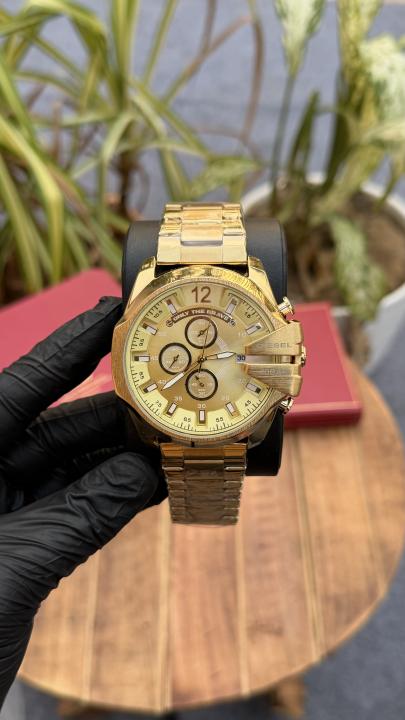 Diese_l 10 Bar Japan Quality Watch (Golden)