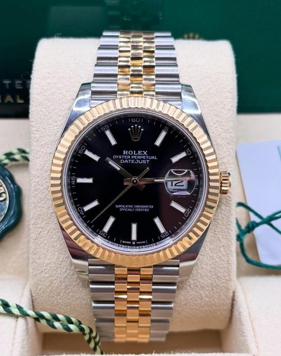 Role_x Oyster Perpetual Date Just 2Ton-Gold-Black