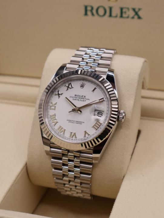 Role_x Oyster Perpetual Date Just Silver-White